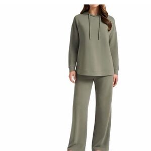 Max & Mia Sage Green Lounge Set - XS fits a small